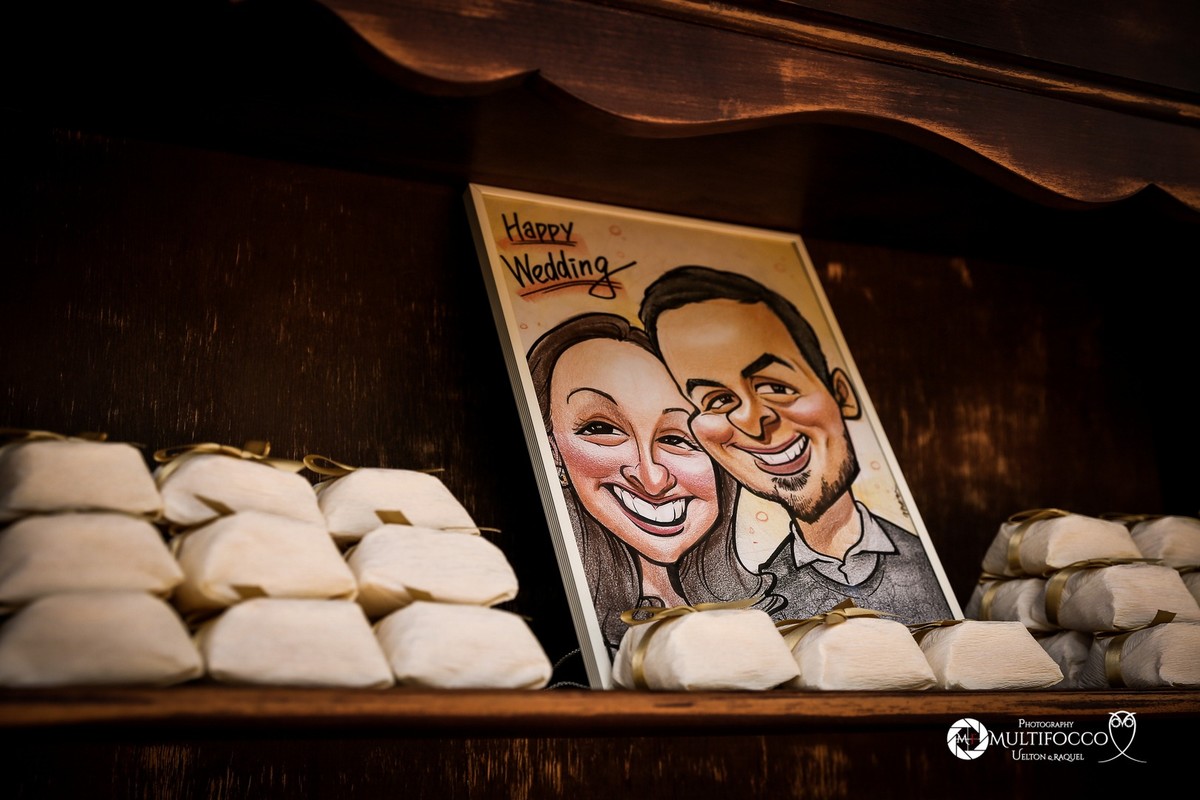 #Casamento #weddingphotography #luxodefesta #fotografiadecasamento #photography #wedding #noivasdebrasilia #weddingdres #casamentodoano #lapisdenoiva #vestidodenoiva