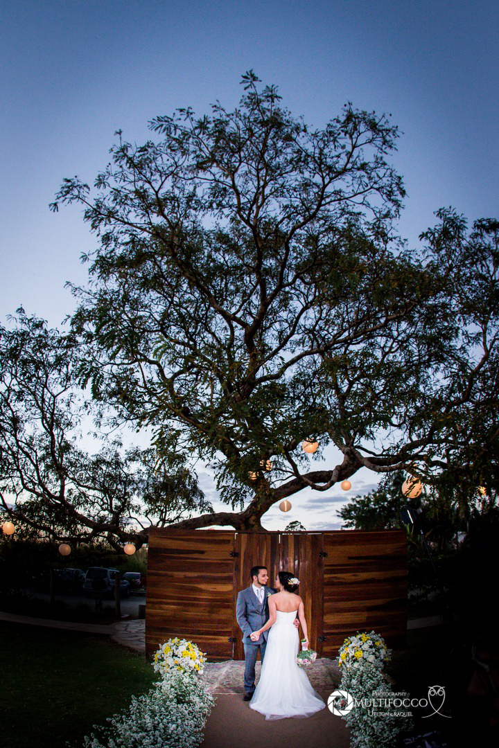 v=#Casamento #weddingphotography #luxodefesta #fotografiadecasamento #photography #wedding #noivasdebrasilia #weddingdres #casamentodoano #lapisdenoiva #vestidodenoiva