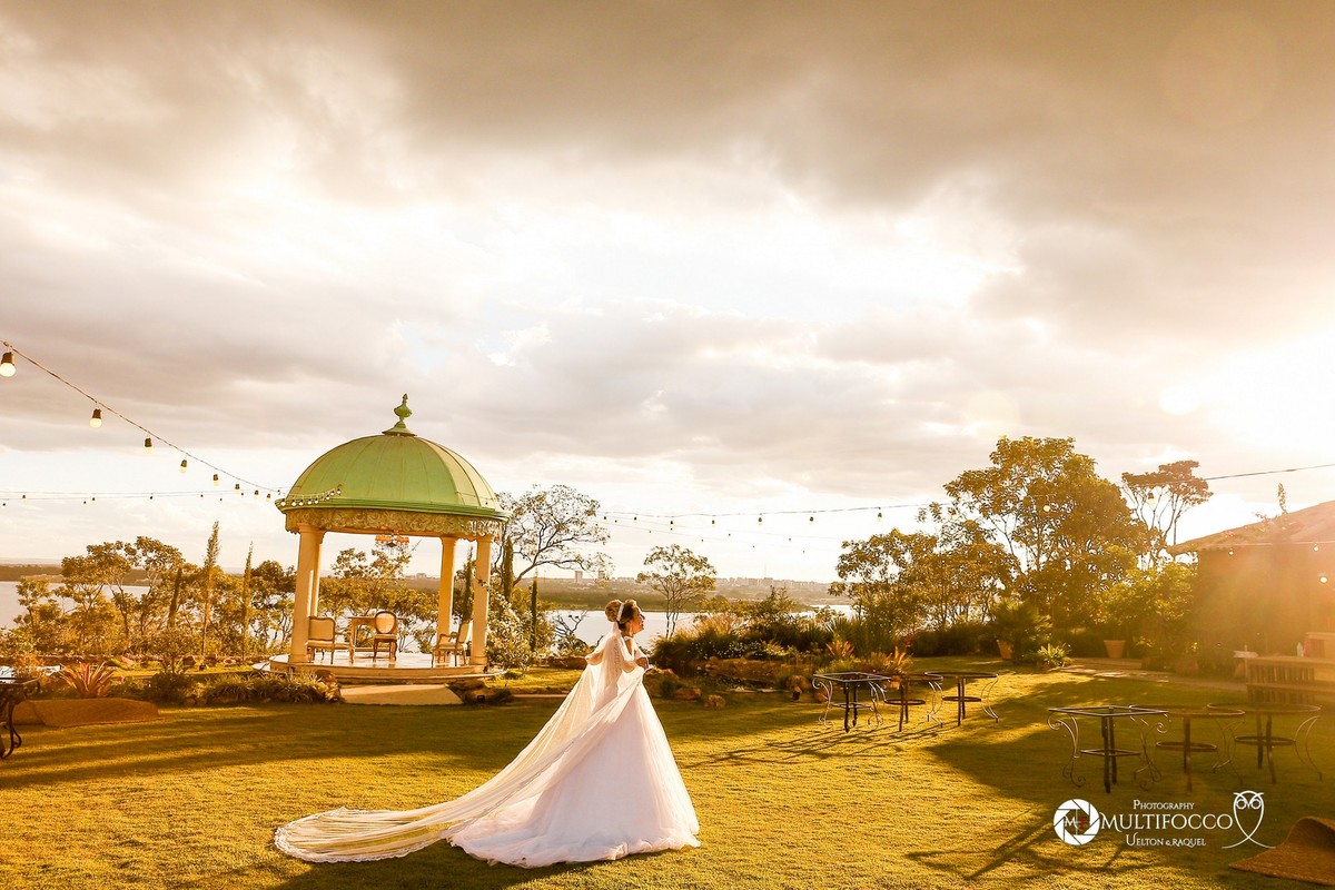 #previanoiva  #felizesadois #casandoembrasilia #euqueromecasar #noivadebrasilia #noiva #fotografodecasamento #lapisdenoiva