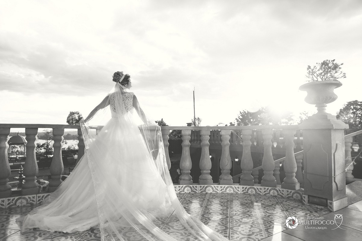 #previanoiva  #felizesadois #casandoembrasilia #euqueromecasar #noivadebrasilia #noiva #fotografodecasamento #lapisdenoiva