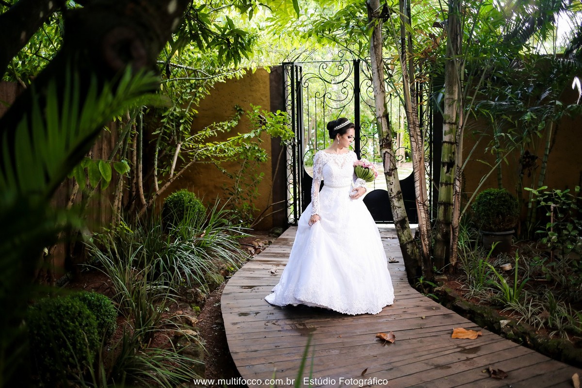 #previanoiva  #felizesadois #casandoembrasilia #euqueromecasar #noivadebrasilia #noiva #fotografodecasamento #lapisdenoiva