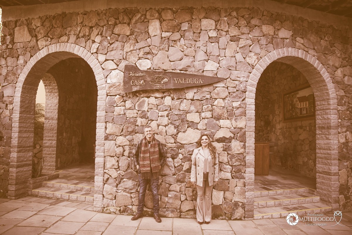 #ensaioembentogonçalves #casalnamorados #felizesadois #casandoembrasilia #euqueromecasar #noivadebrasilia #noiva #fotografodecasamento #lapisdenoiva