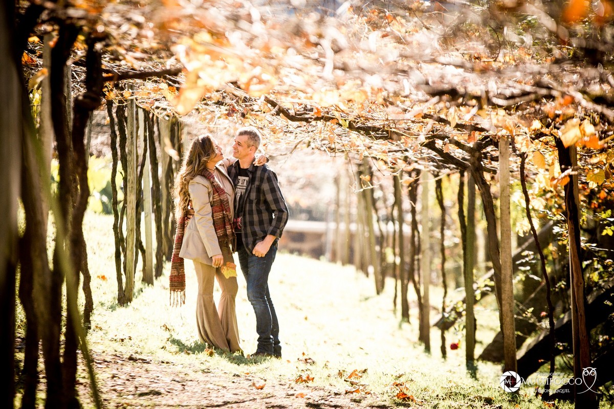 #ensaioembentogonçalves #casalnamorados #felizesadois #casandoembrasilia #euqueromecasar #noivadebrasilia #noiva #fotografodecasamento #lapisdenoiva