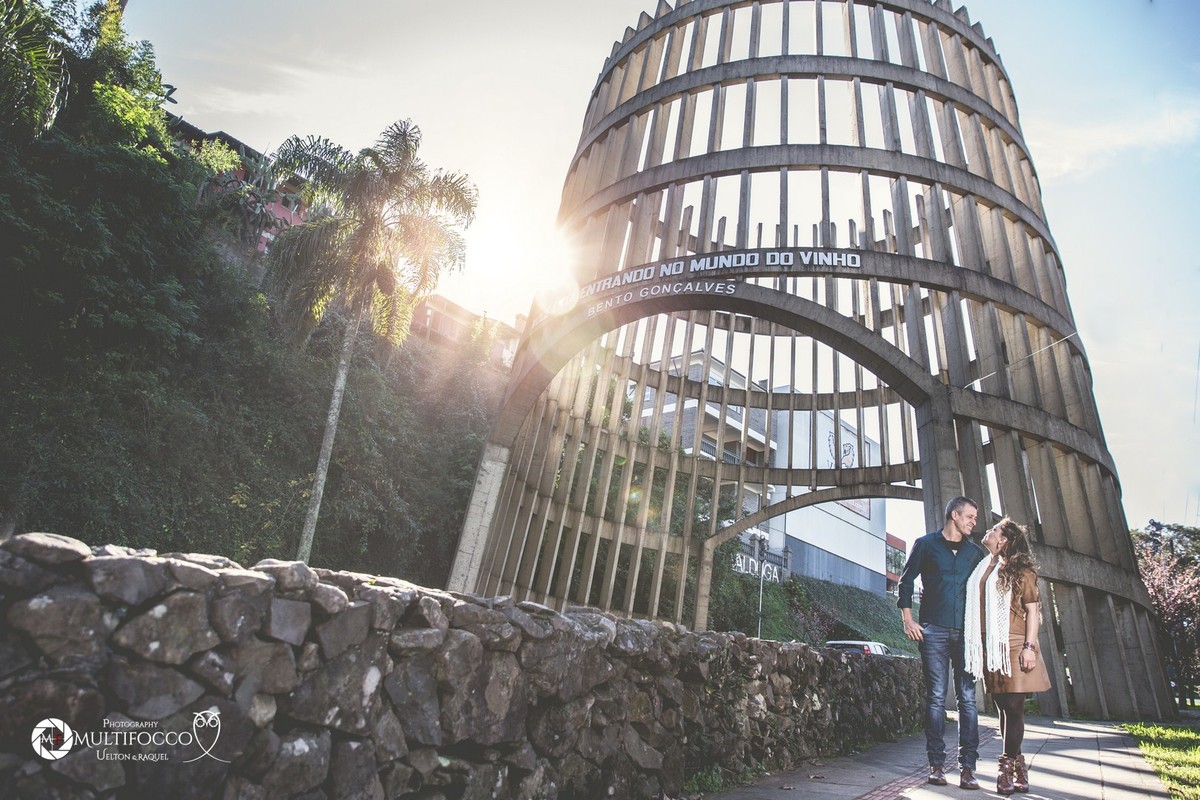 #ensaioembentogonçalves #casalnamorados #felizesadois #casandoembrasilia #euqueromecasar #noivadebrasilia #noiva #fotografodecasamento #lapisdenoiva