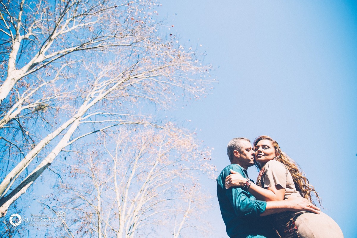 #ensaioembentogonçalves #casalnamorados #felizesadois #casandoembrasilia #euqueromecasar #noivadebrasilia #noiva #fotografodecasamento #lapisdenoiva