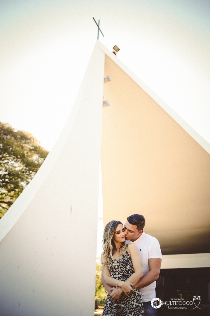 Ensaio de casal-Atos Bulcao-Igrejinha asa sul- nossa senhora de fatima- Ermida dom bosco- fotografo de casamento- Brasilia DF