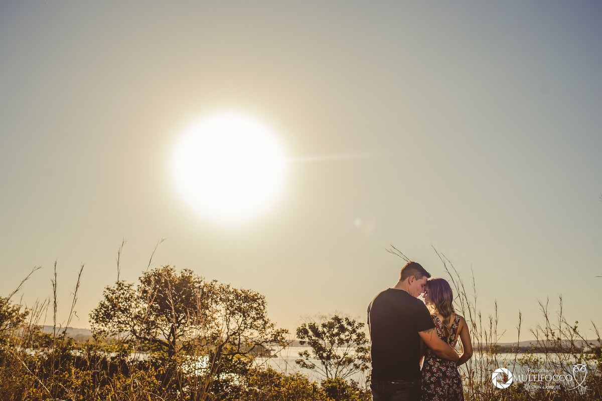 Ensaio de casal-Atos Bulcao-Igrejinha asa sul- nossa senhora de fatima- Ermida dom bosco- fotografo de casamento- Brasilia DF