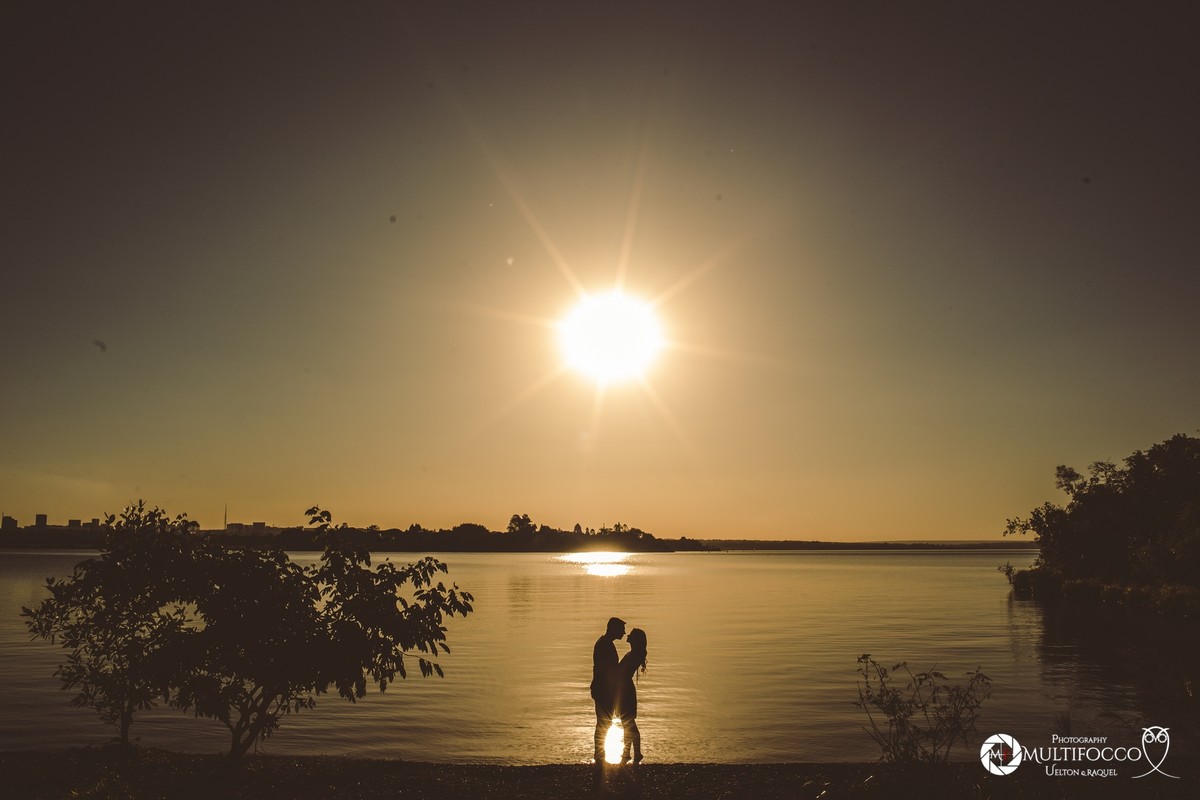 Ensaio de casal-Atos Bulcao-Igrejinha asa sul- nossa senhora de fatima- Ermida dom bosco- fotografo de casamento- Brasilia DF