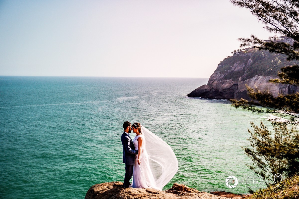 #casamento2017 #casamentoembrasilia #noivadodia #felizesadois #casandoembrasilia #euqueromecasar #noivadebrasilia #noiva #fotografodecasamento #lapisdenoiva