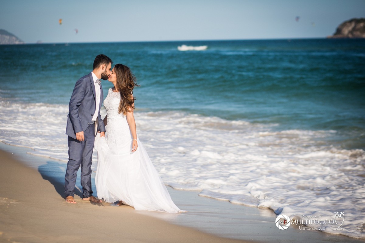 #casamento2017 #casamentoembrasilia #noivadodia #felizesadois #casandoembrasilia #euqueromecasar #noivadebrasilia #noiva #fotografodecasamento #lapisdenoiva