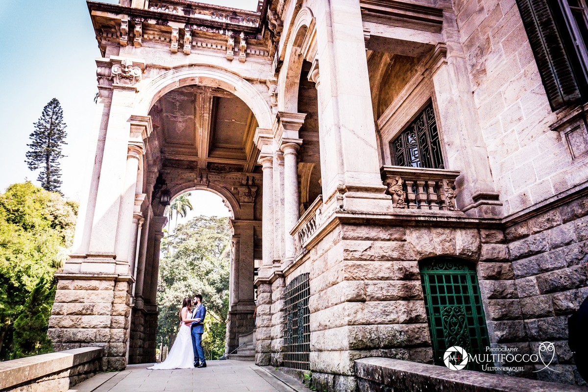 #casamento2017 #casamentoembrasilia #noivadodia #felizesadois #casandoembrasilia #euqueromecasar #noivadebrasilia #noiva #fotografodecasamento #lapisdenoiva