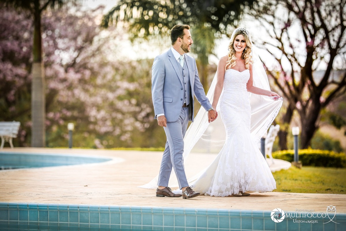 Ensaio de casal - Noivos em Haras do Morro