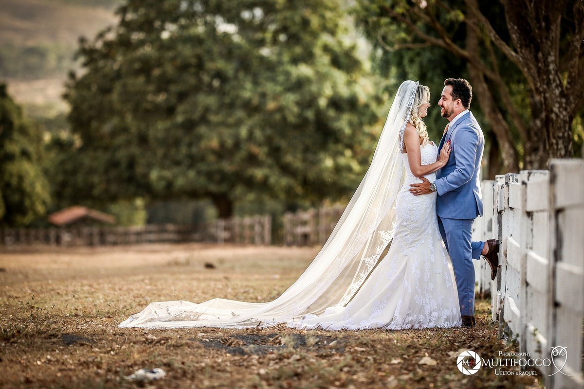 Ensaio de casal - Noivos em Haras do Morro
