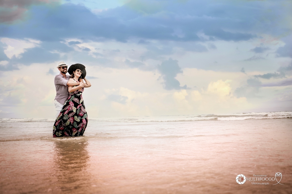 ENSAIO FOTOGRÁFICO NOIVOS NA PRAIA