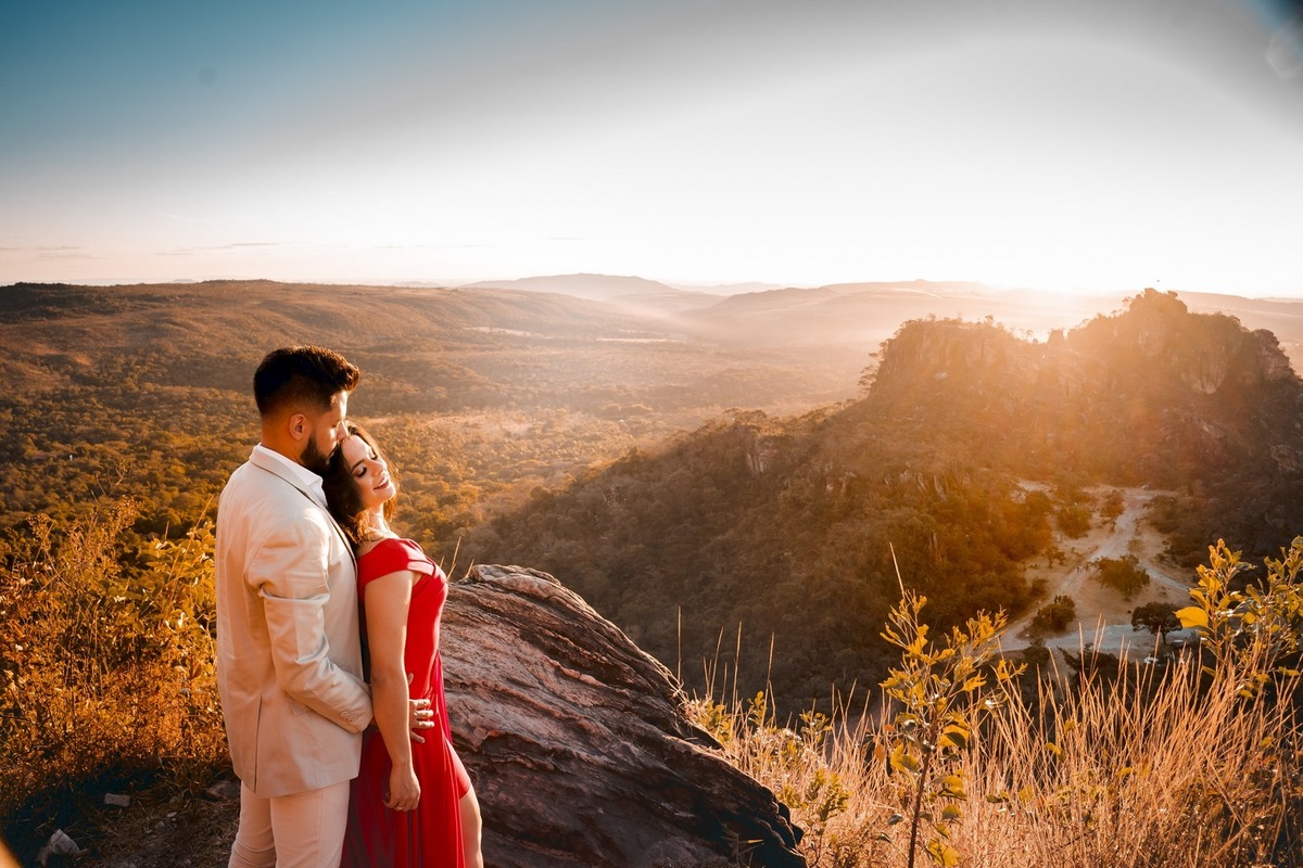 Previa romântica Pico dos Pireneus.