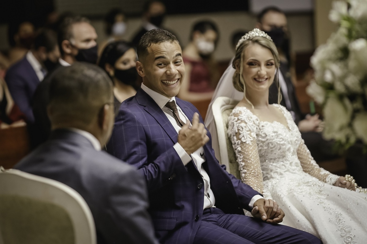 Noivo - Noiva - Casamento - Cerimonia de Casamento - Foto de casamento 