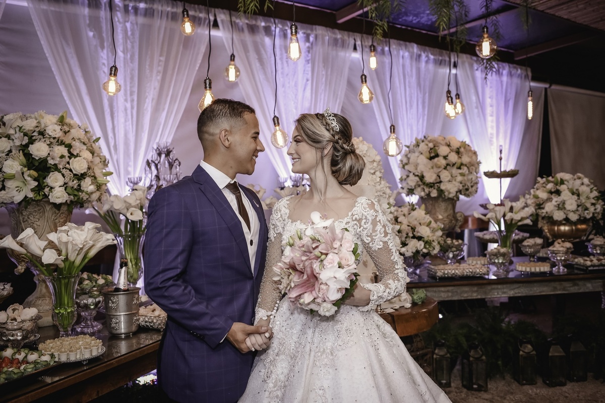 Foto de casamento - Fotógrafo Brasília-DF - Noivo - Noiva - Multifocco - Festa de Casamento