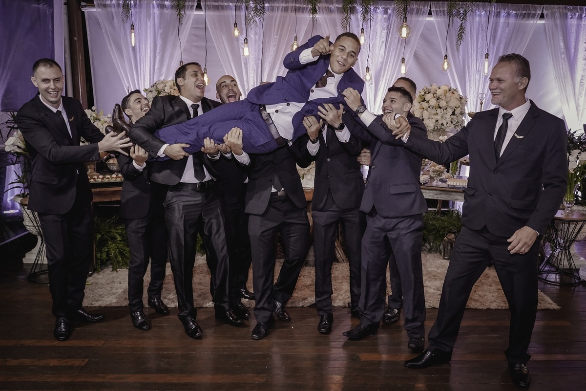Padrinhos de casamento - Noivo - Amigos do noivo - Multifocco - Festa de casamento - Fotografo Brasília-DF