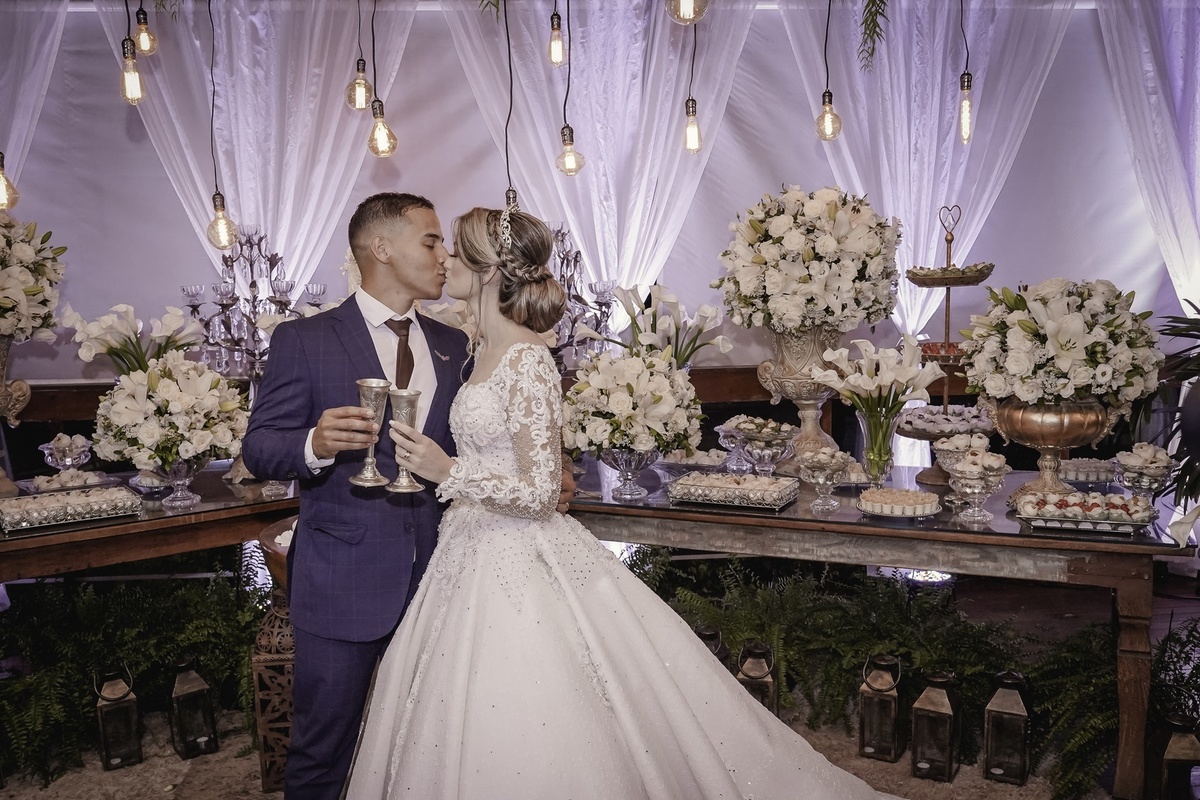 Foto de casamento - Fotógrafo Brasília-DF - Noivo - Noiva - Multifocco - Festa de Casamento