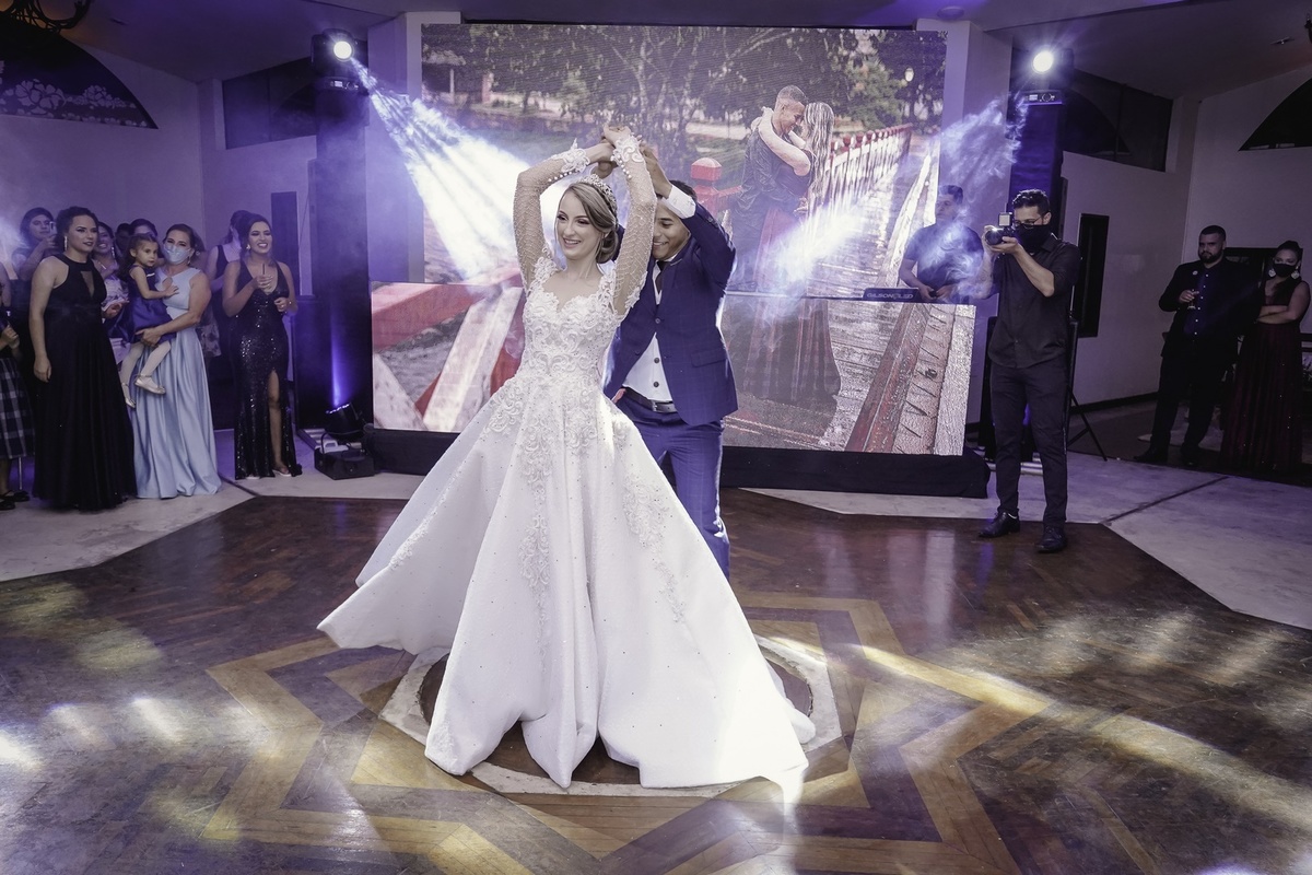 Foto de casamento - Fotógrafo Brasília-DF - Noivo - Noiva - Multifocco - Festa de Casamento 