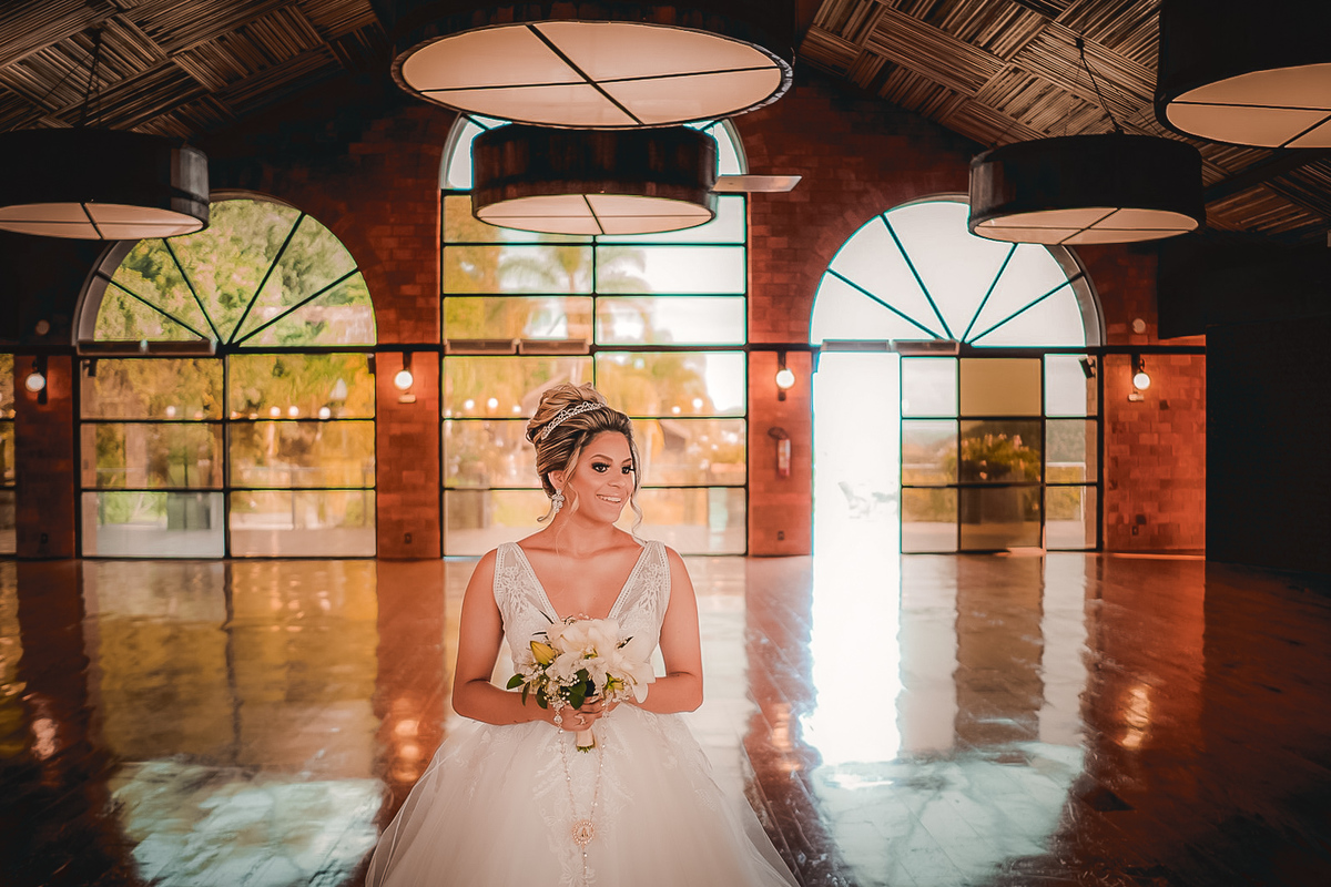 Noiva - Espaço da Lenda - Haras da Lenda - Brasília-DF - Casamento - Fotografo de Casamento - Vestido Noiva - Detalhes noiva - Previa da Noiva - Ensaio de Noiva - Fotografo Brasília 