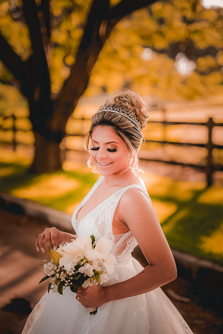 Noiva - Espaço da Lenda - Haras da Lenda - Brasília-DF - Casamento - Fotografo de Casamento - Vestido Noiva - Detalhes noiva - Previa da Noiva - Ensaio de Noiva - Fotografo Brasília 