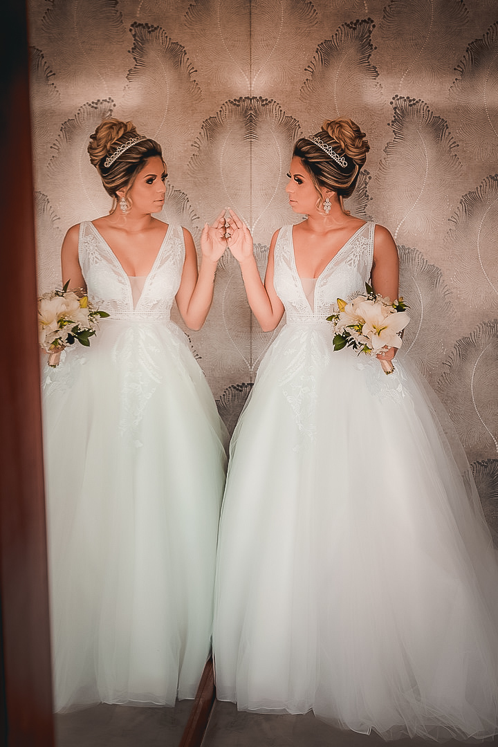 Noiva - Espaço da Lenda - Haras da Lenda - Brasília-DF - Casamento - Fotografo de Casamento - Vestido Noiva - Detalhes noiva - Previa da Noiva - Ensaio de Noiva - Fotografo Brasília 
