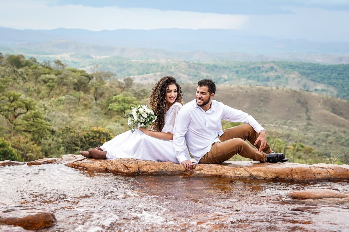 Previa de Casal em Brasília - Fotografia casal - Previa de Casal - Fotos de casal Brasília - Fotografia de Casal DF - Casal amoroso - Fotografo de Casamento - Dicas de ensaio fotográfico - Fotógrafos profissionais Brasília - Paraiso na terra 