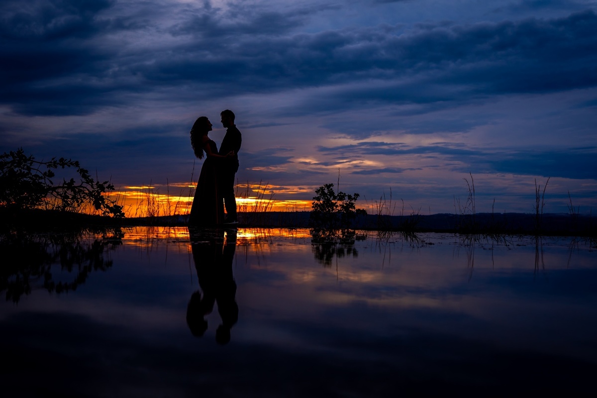 Previa de Casal em Brasília - Fotografia casal - Previa de Casal - Fotos de casal Brasília - Fotografia de Casal DF - Casal amoroso - Fotografo de Casamento - Dicas de ensaio fotográfico - Fotógrafos profissionais Brasília - Paraiso na terra