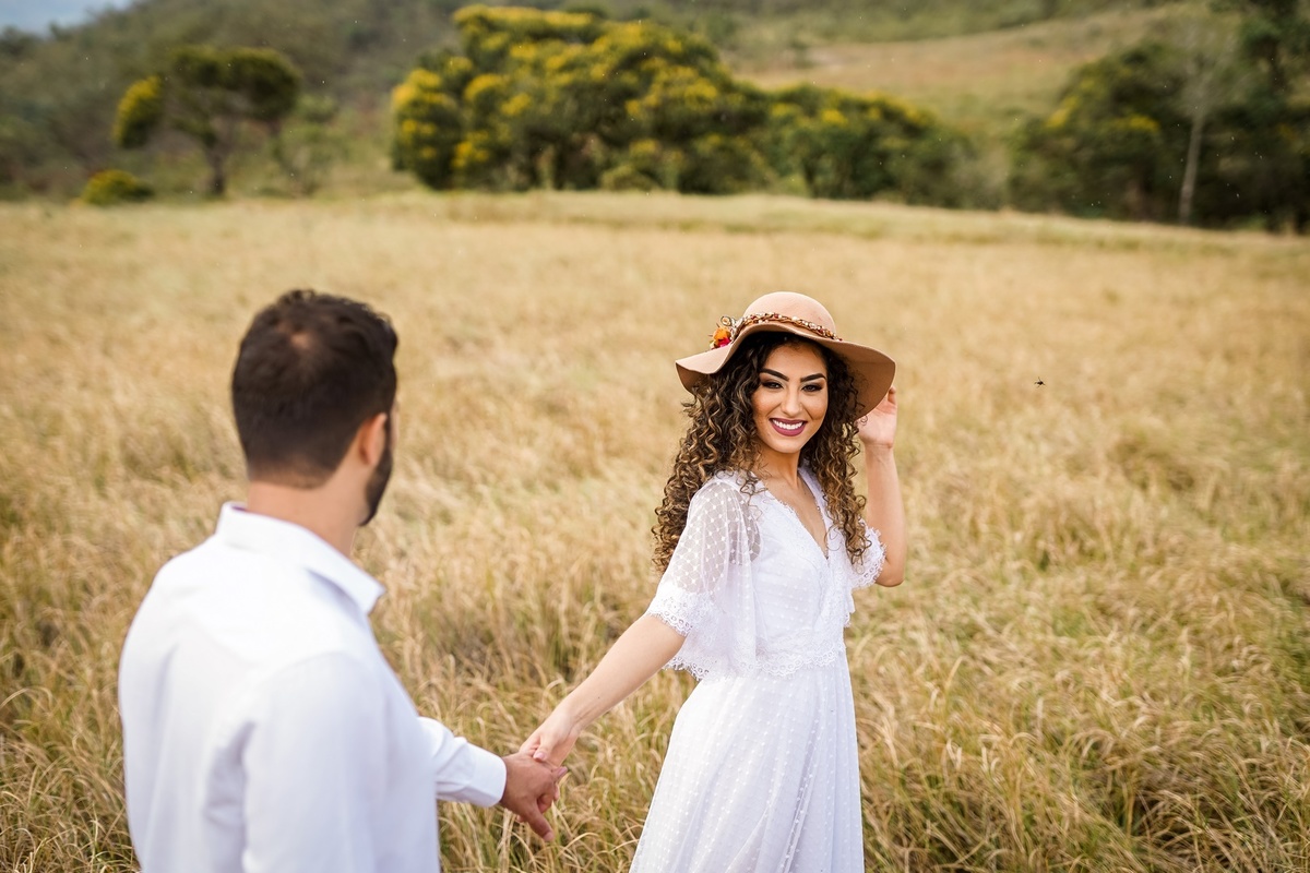 Previa de Casal em Brasília - Fotografia casal - Previa de Casal - Fotos de casal Brasília - Fotografia de Casal DF - Casal amoroso - Fotografo de Casamento - Paraiso na Terra 