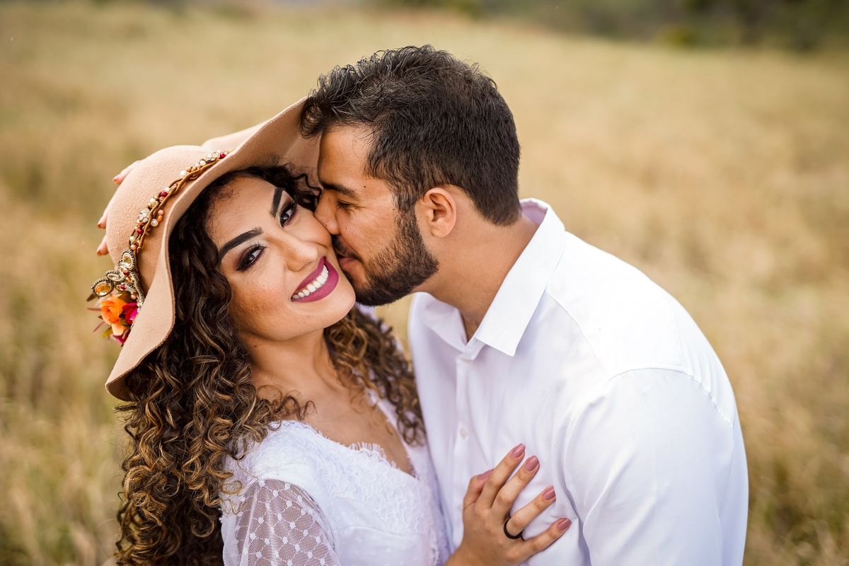 Previa de Casal em Brasília - Fotografia casal - Previa de Casal - Fotos de casal Brasília - Fotografia de Casal DF - Casal amoroso - Fotografo de Casamento - Dicas de ensaio fotográfico - Fotógrafos profissionais Brasília - Paraiso na terra