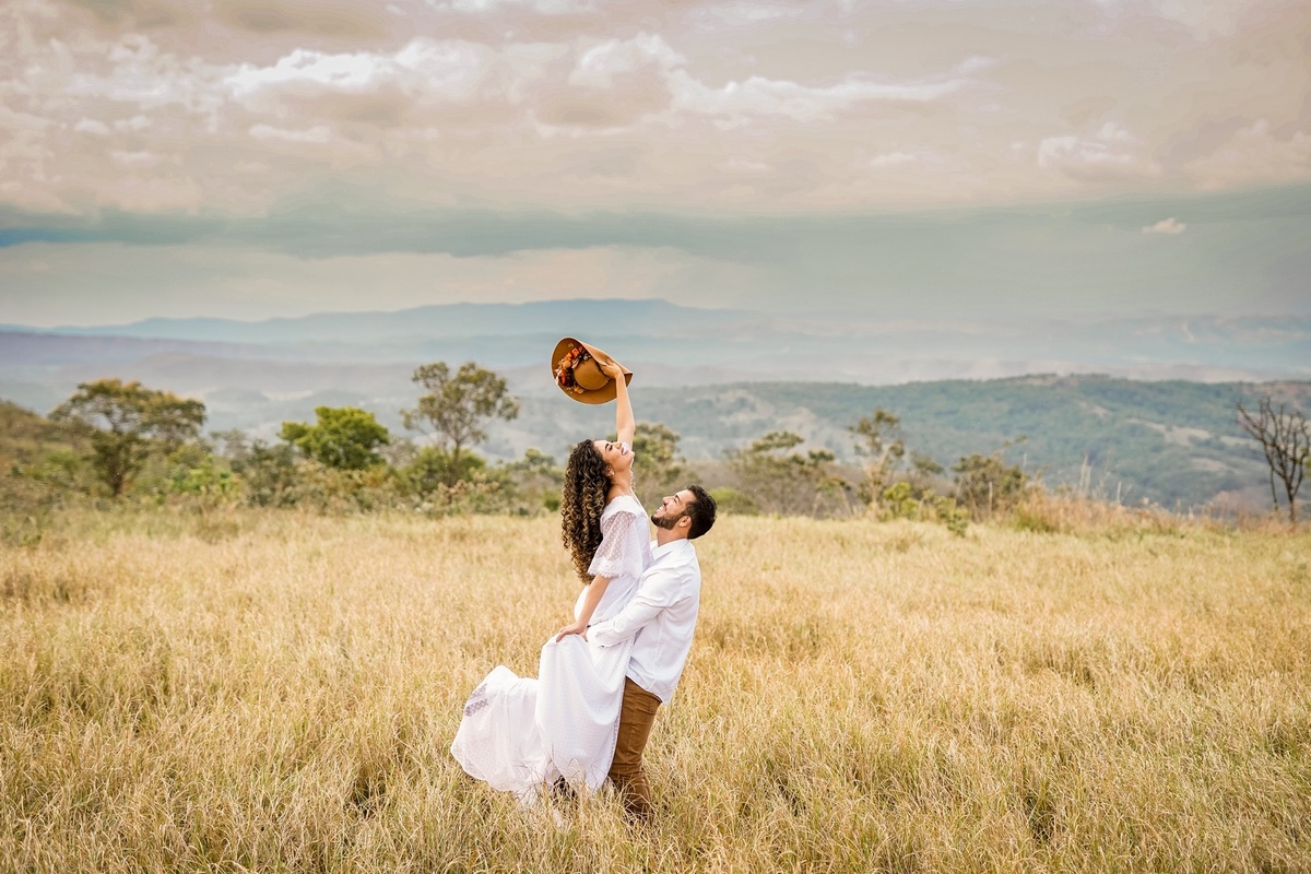 Previa de Casal em Brasília - Fotografia casal - Previa de Casal - Fotos de casal Brasília - Fotografia de Casal DF - Casal amoroso - Fotografo de Casamento - Dicas de ensaio fotográfico - Fotógrafos profissionais Brasília - Paraiso na terra