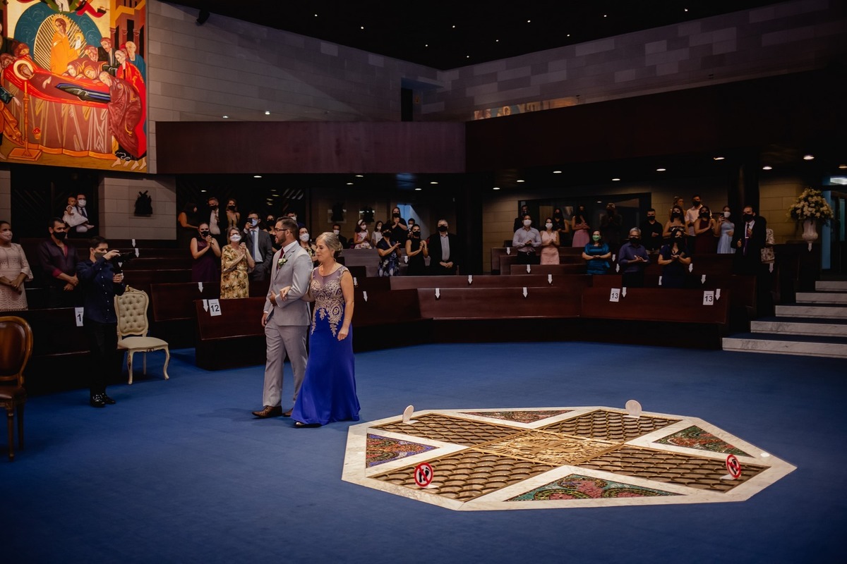 Casamento Brasília - Fotografo de casamento - Brasília-DF - Noiva - Noivo - Cerimonia de Casamento - Foto de casamento - Fotografo Profissional - Foto da Igreja - Entrada do noivo 