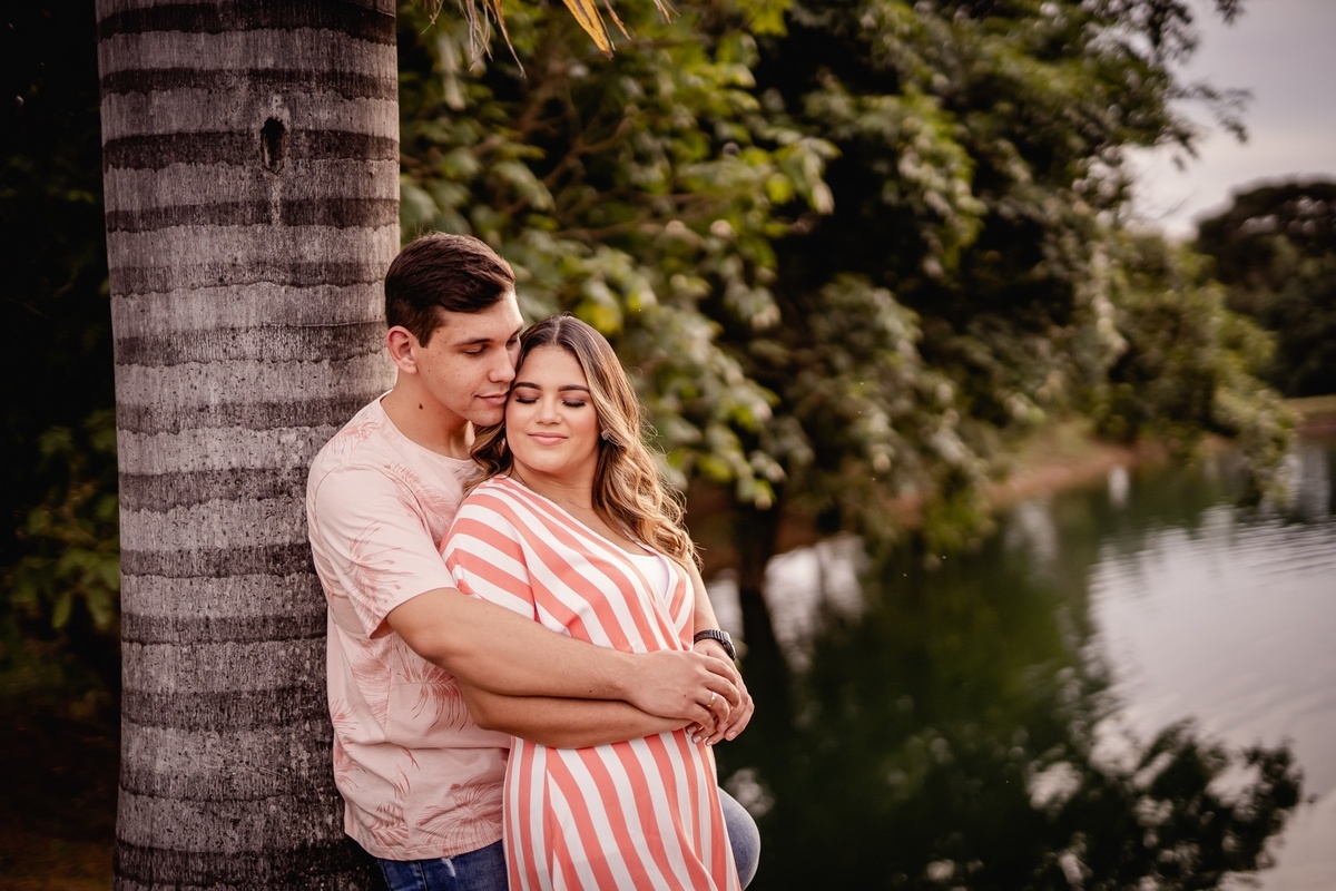 Previa de Casal em Brasília - Fotografia casal - Brasília - DF - Previa de Casal - Fotos de casal Brasília - Fotografia de Casal DF - Casal amoroso - Fotografo de Casamento - Dicas de ensaio fotográfico - Fotógrafos profissionais Brasília - Haras do Moro