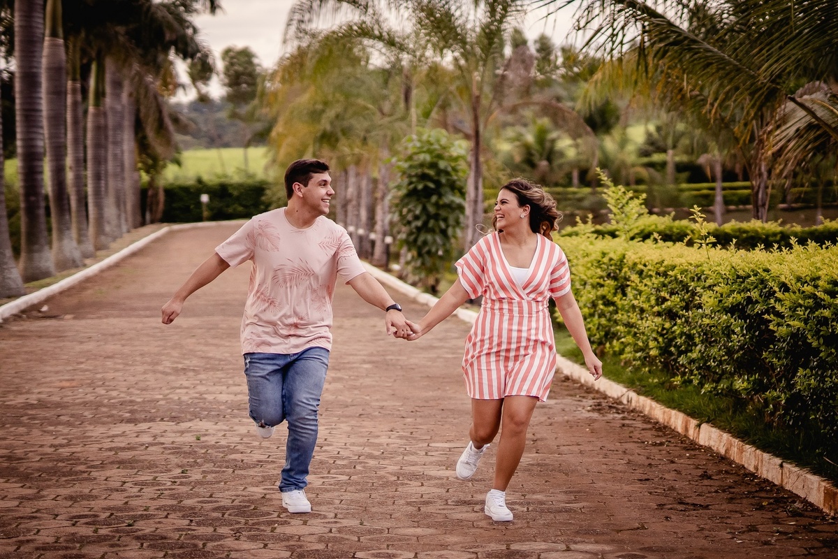 Haras do Morro - Fotografo de casamento Brasília - Casal Brasília - Fotografo profissional - Inspiração de fotos de casal - Previa de Casal - Ensaio de casal - Fotografo Brasília