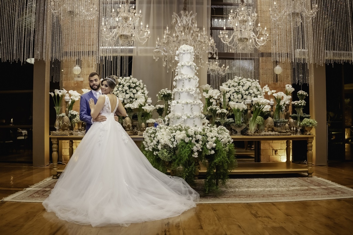 Casamento Brasília - Fotografo de casamento - Brasília-DF - Noiva - Noivo - Cerimonia de Casamento - Foto de casamento - Fotografo Profissional - Foto da Igreja - Mesa do Casamento - Multifocco - Noivo e Noiva - Noivo - Noiva