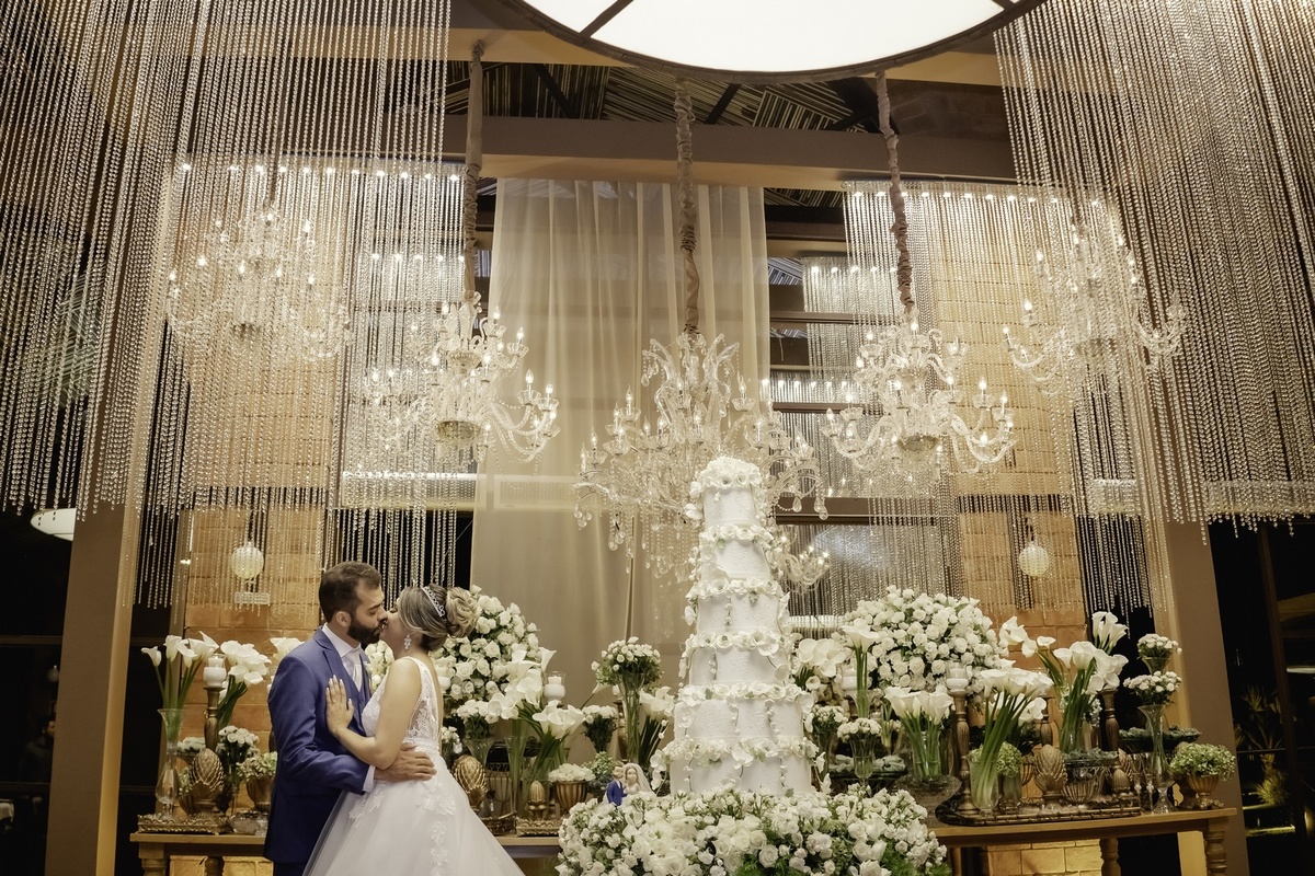 Casamento Brasília - Fotografo de casamento - Brasília-DF - Noiva - Noivo - Cerimonia de Casamento - Foto de casamento - Fotografo Profissional - Foto da Igreja - Mesa do Casamento - Multifocco - Noivo e Noiva - Noivo - Noiva