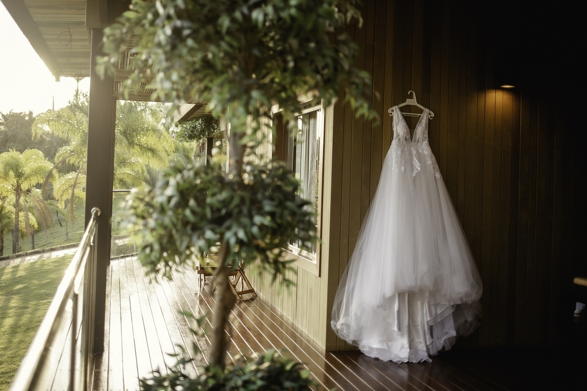 Noiva - Noiva se arrumando - Amigas da Noiva - Madrinhas de Casamento - Foto das Madrinhas de casamneto - Mãe da Noiva - Vó da Noiva - Noiva Linda - Pré Casamento - Fotografo de casamento - Fotos da Noiva - Multifocco 