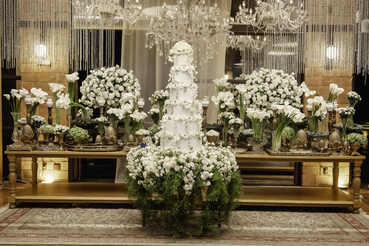 Casamento Brasília - Fotografo de casamento - Brasília-DF - Noiva - Noivo - Cerimonia de Casamento - Foto de casamento - Fotografo Profissional - Foto da Igreja - Mesa do Casamento - Multifocco - Noivo e Noiva - Noivo - Noiva 