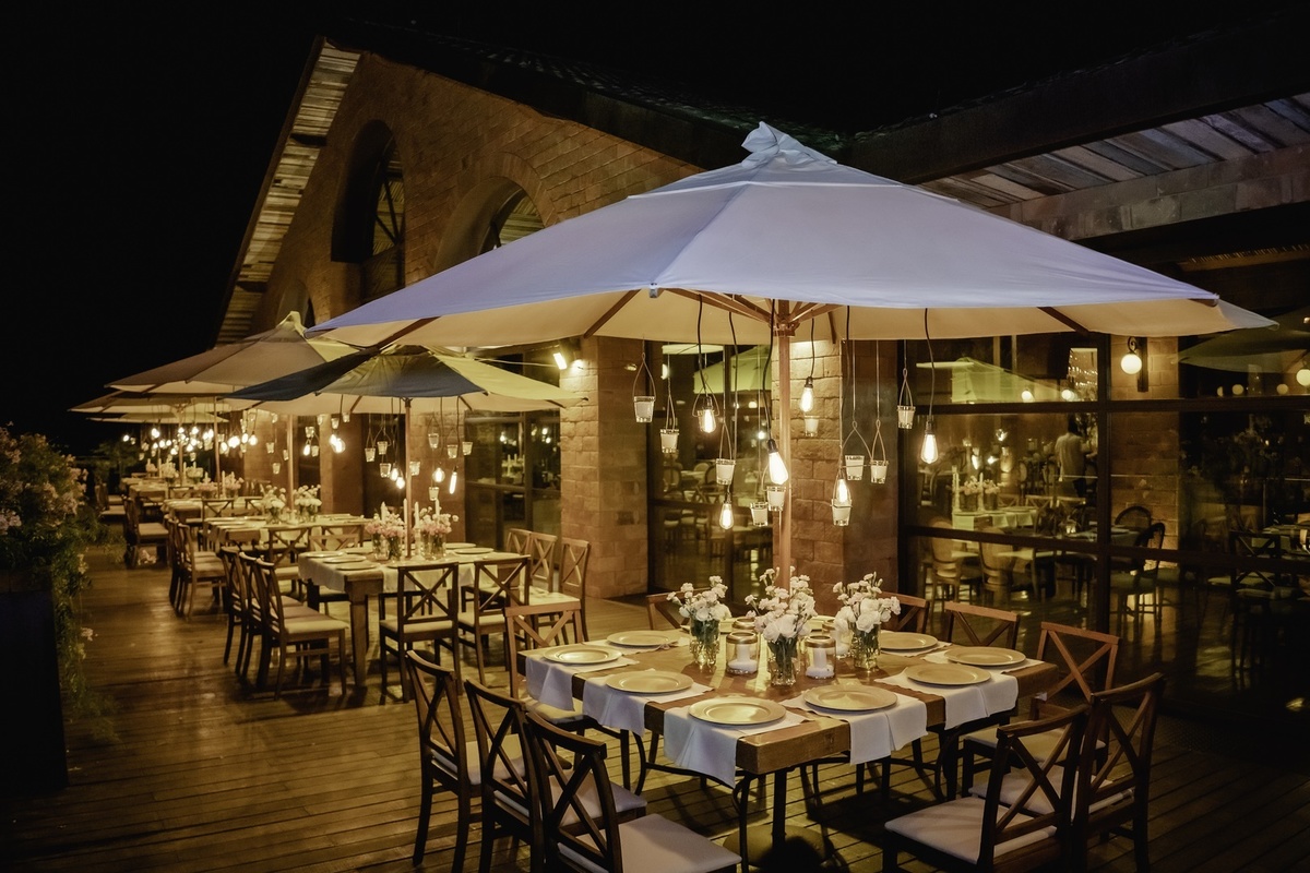 Casamento Brasília - Fotografo de casamento - Brasília-DF - Noiva - Noivo - Cerimonia de Casamento - Foto de casamento - Fotografo Profissional - Foto da Igreja - Mesa do Casamento - Multifocco - Noivo e Noiva - Noivo - Noiva 