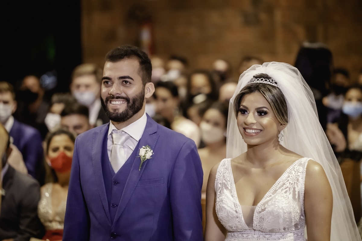 Casamento Brasília - Fotografo de casamento - Brasília-DF - Noiva - Noivo - Cerimonia de Casamento - Foto de casamento - Fotografo Profissional - Foto da Igreja - Mesa do Casamento - Multifocco - Noivo e Noiva - Noivo - Noiva