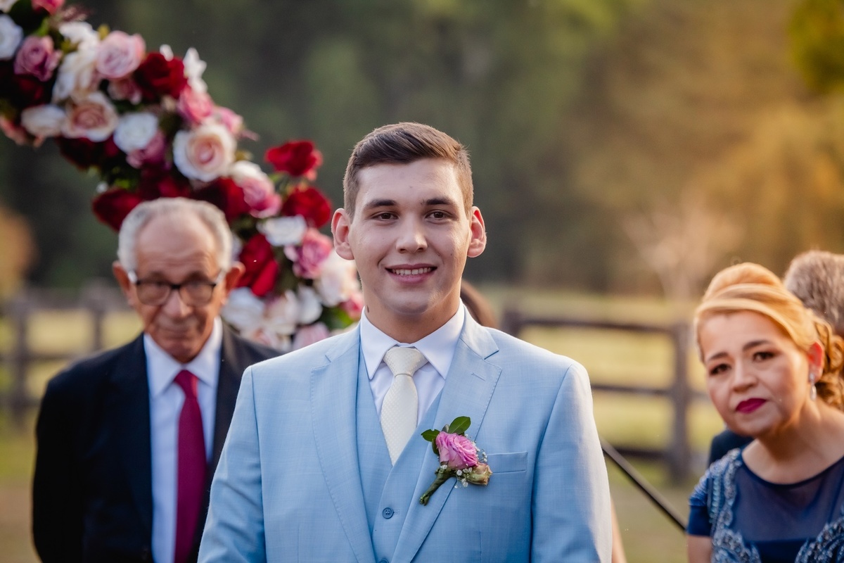 Casamento Brasília - Fotografo de casamento - Brasília-DF - Noiva - Noivo - Cerimonia de Casamento - Foto de casamento - Fotografo Profissional - Noiva entrando - Entrada da Noiva - Fotografo de Casamento - Brasília-DF  
