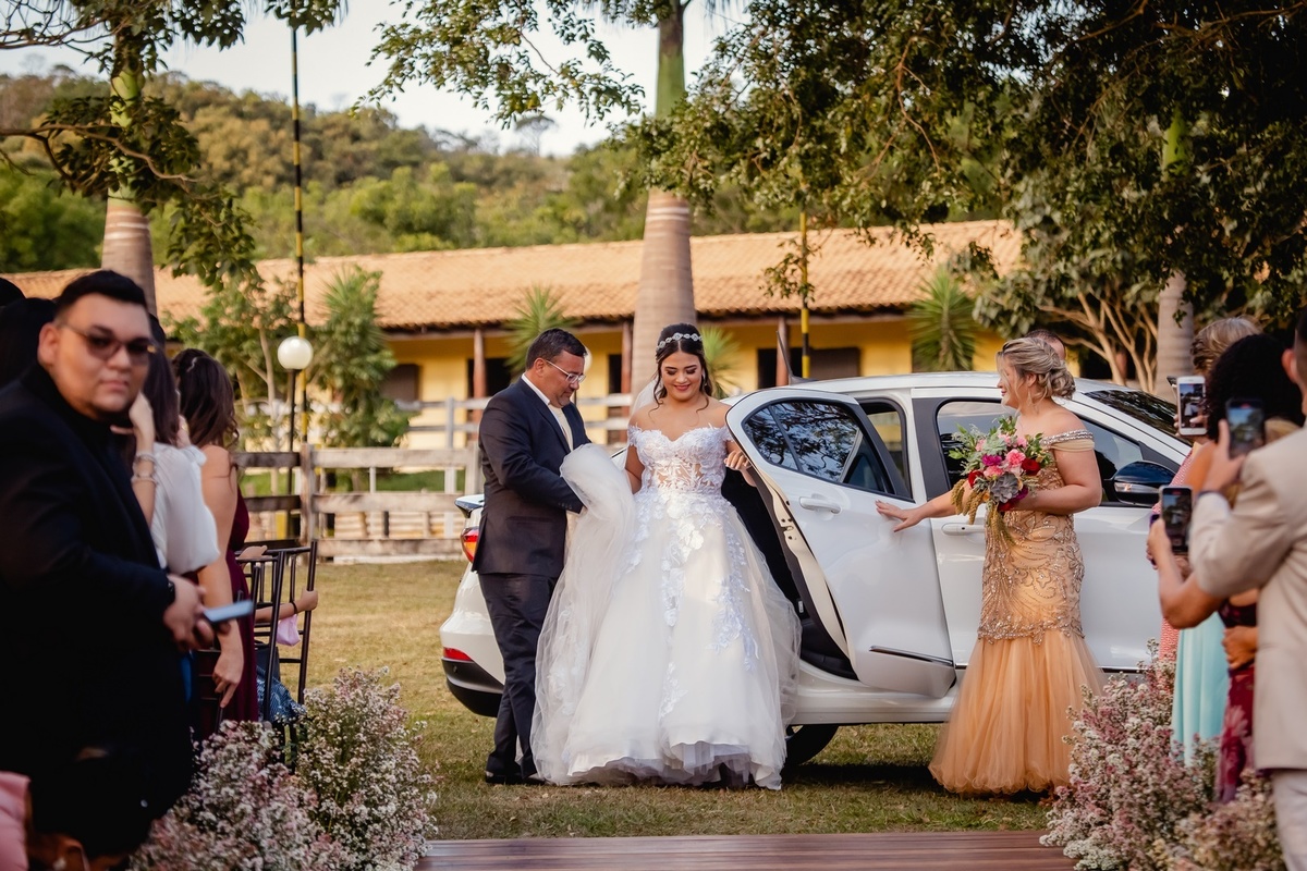 Casamento Brasília - Fotografo de casamento - Brasília-DF - Noiva - Noivo - Cerimonia de Casamento - Foto de casamento - Fotografo Profissional - Noiva entrando - Entrada da Noiva - Fotografo de Casamento - Brasília-DF  