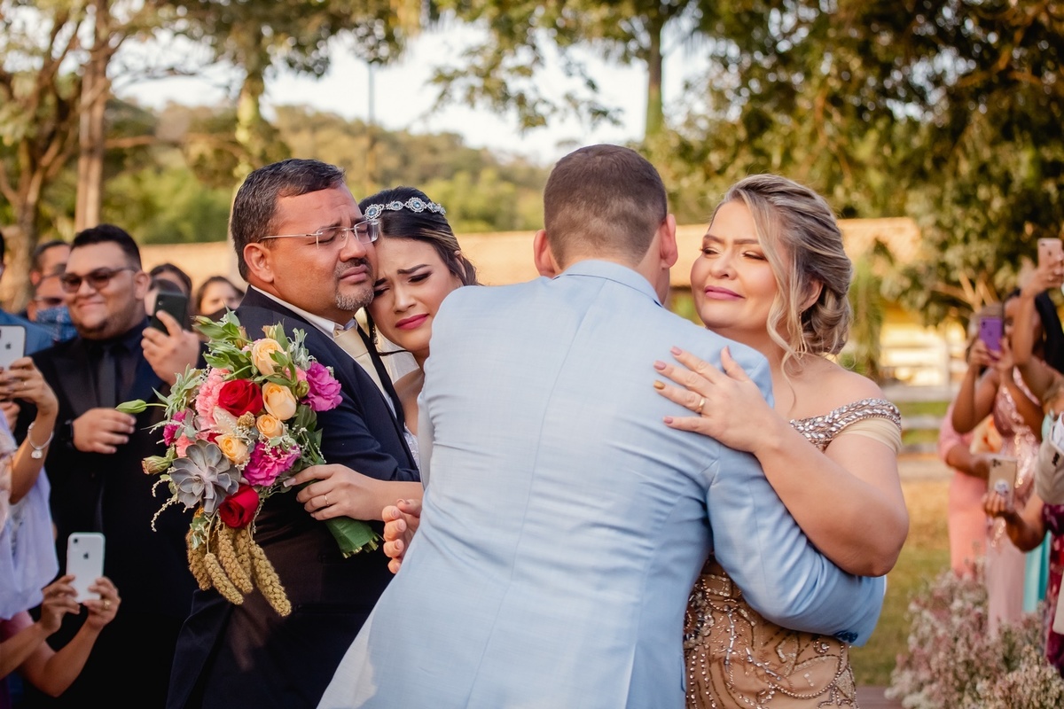 Casamento Brasília - Fotografo de casamento - Brasília-DF - Noiva - Noivo - Cerimonia de Casamento - Foto de casamento - Fotografo Profissional - Noiva entrando - Entrada da Noiva - Fotografo de Casamento - Brasília-DF  - Pais da Noiva 