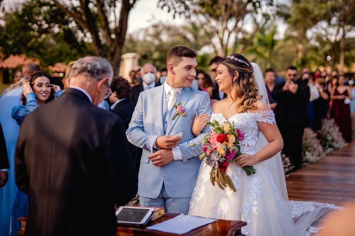 Fotografo de casamento - Cerimonia de Casamento - Fotografo Profissional - Brasília-DF - Noivo - Noiva - Fotos de Casamento - Casamento na Pandemia - Multifocco - Casamento - Noivado 