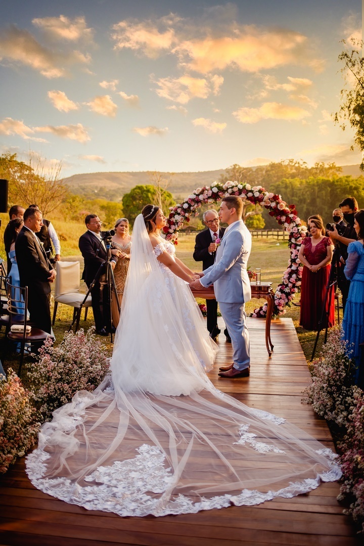 Fotografo de casamento - Cerimonia de Casamento - Fotografo Profissional - Brasília-DF - Noivo - Noiva - Fotos de Casamento - Casamento na Pandemia - Multifocco - Casamento - Noivado 