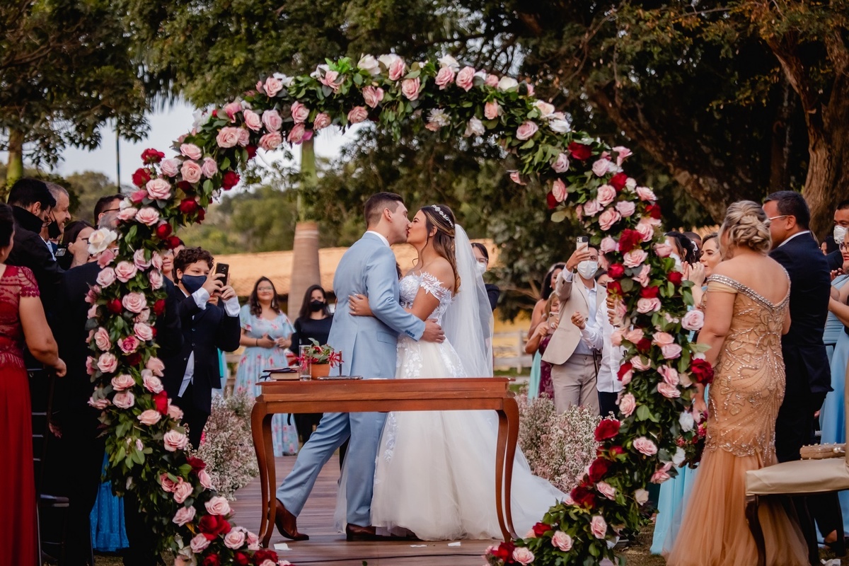 Fotografo de casamento - Cerimonia de Casamento - Fotografo Profissional - Brasília-DF - Noivo - Noiva - Fotos de Casamento - Casamento na Pandemia - Multifocco - Casamento