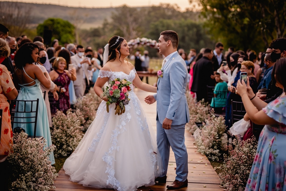 Fotografo de casamento - Cerimonia de Casamento - Fotografo Profissional - Brasília-DF - Noivo - Noiva - Fotos de Casamento - Casamento na Pandemia - Multifocco - Casamento