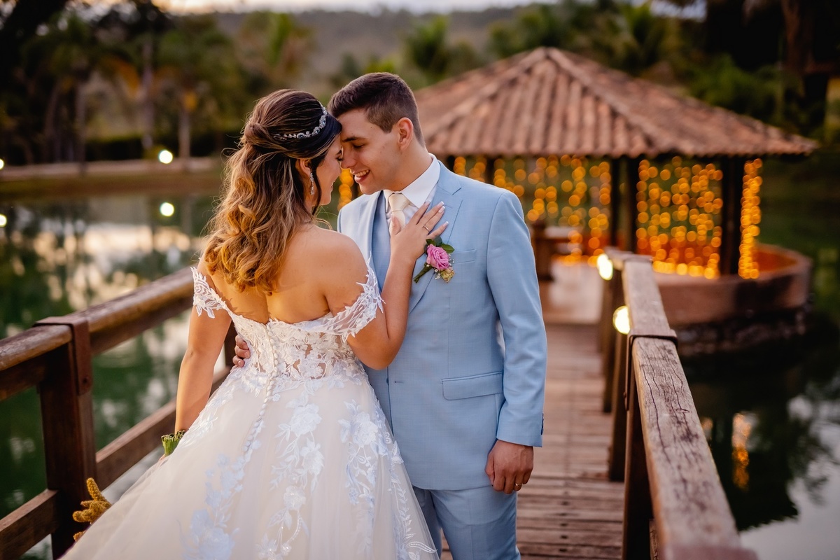 Fotografo de casamento - Cerimonia de Casamento - Fotografo Profissional - Brasília-DF - Noivo - Noiva - Fotos de Casamento - Casamento na Pandemia - Multifocco - Casamento - Ensaio de Casamento - Previa de Casal 