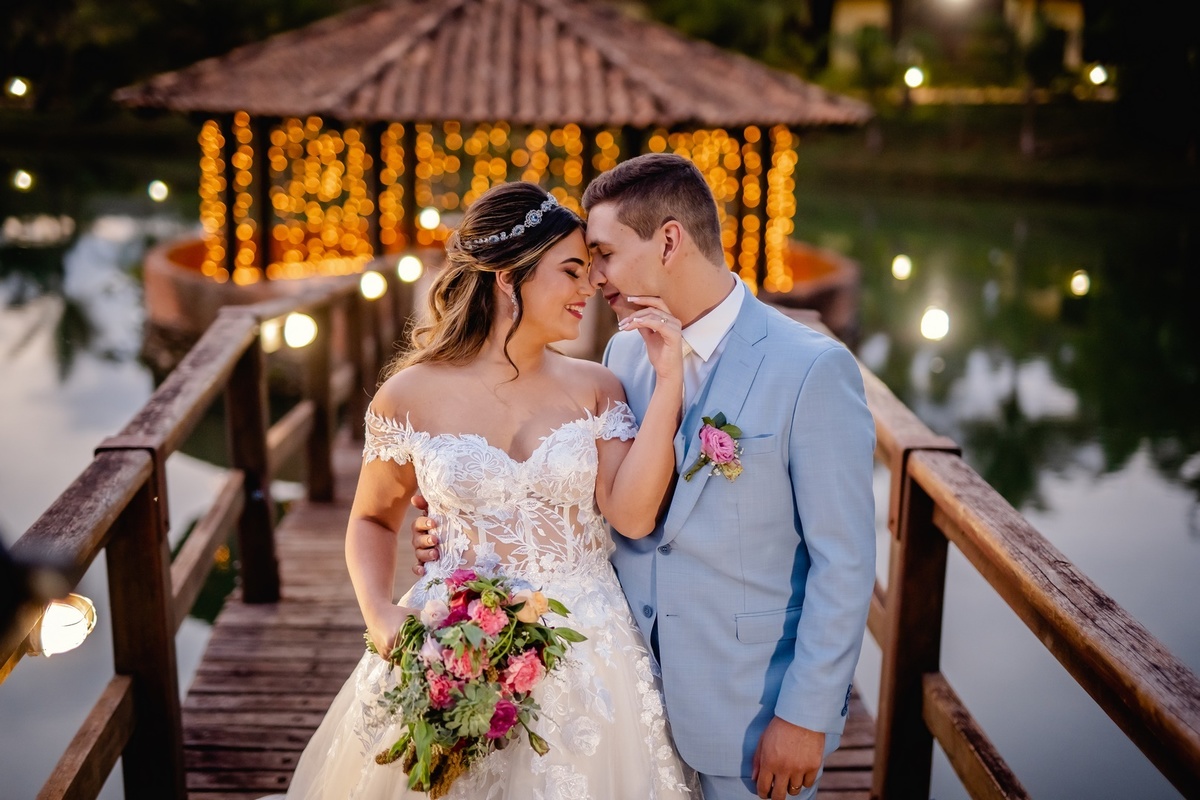 Fotografo de casamento - Cerimonia de Casamento - Fotografo Profissional - Brasília-DF - Noivo - Noiva - Fotos de Casamento - Casamento na Pandemia - Multifocco - Casamento - Ensaio de Casamento - Ensaio de Casal 